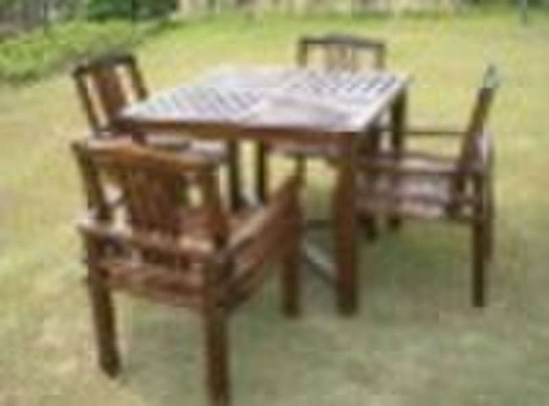 garden chairs/tables, outdoor chairs/tables, woode