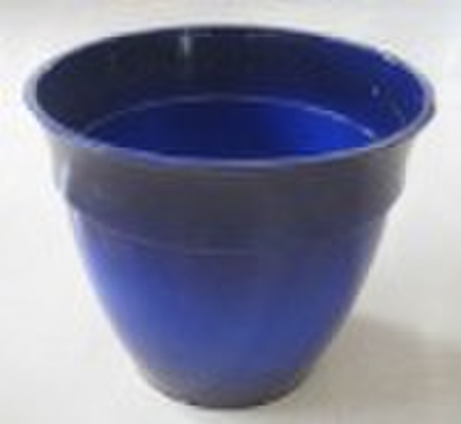 plastic planter with paint