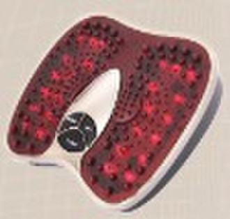 Vibrating foot massager with infrared heat