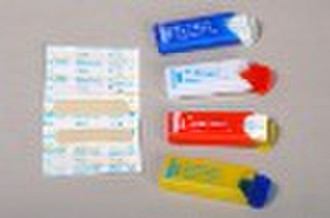 Colored Dispenser with 5 bandages