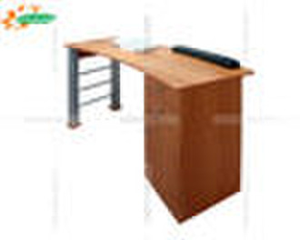 manicure table