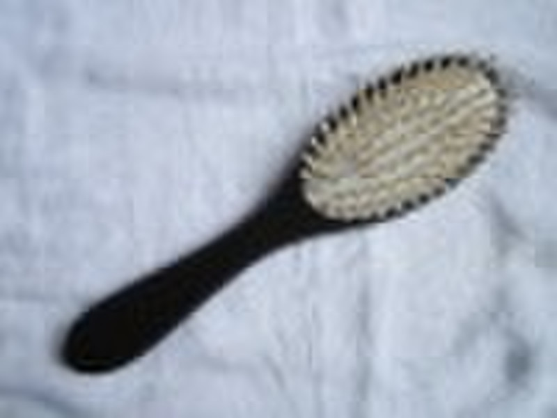 wooden hair brush