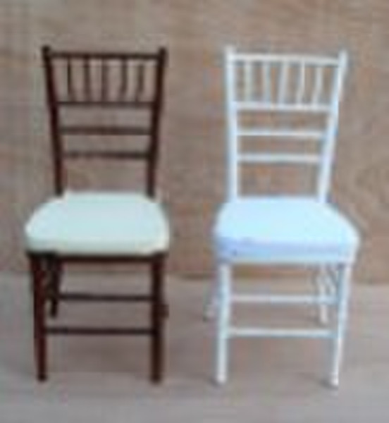 wooden chiavari chair