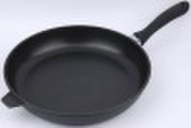 32cm Die Cast Aluminium Fry Pan with Induction Bot