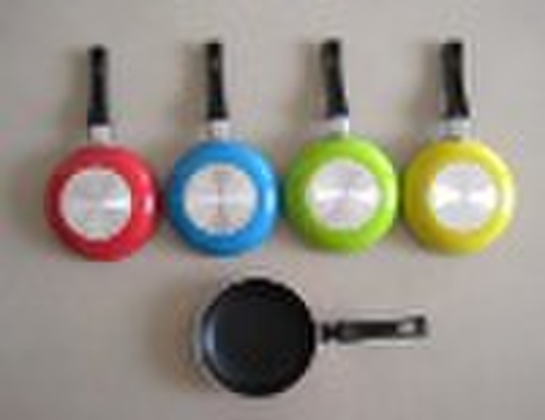 Aluminium egg frying pan OPM-E01