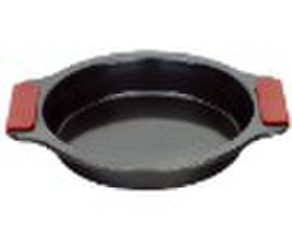 carbon steel round pan with silicone handle