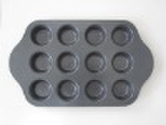 NONSTICK  bakeware 12 cups muffin pan