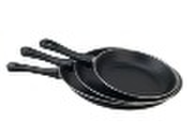 Iron fry pan set