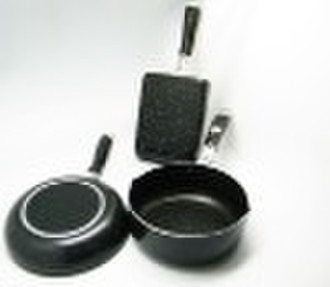 non-stick sauce pan