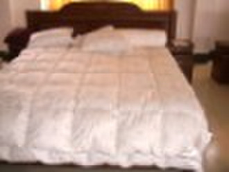 Down comforter