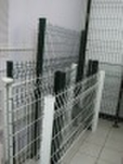 wire mesh fence