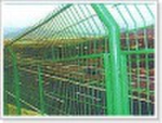 welded wire mesh fence