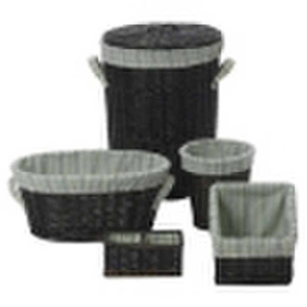 Wicker laundry basket