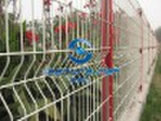 welded wire mesh fence