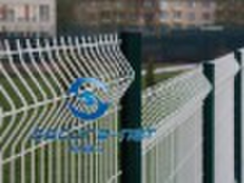 PVC coated wire mesh fence