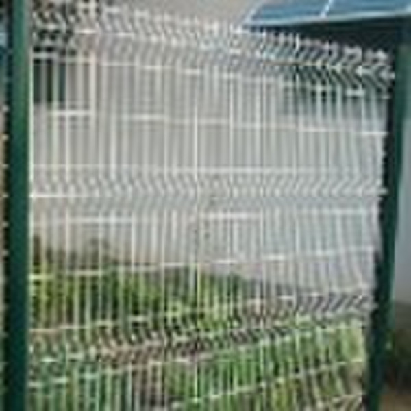 wire mesh fence