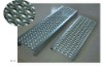 Stainless steel perforated metal