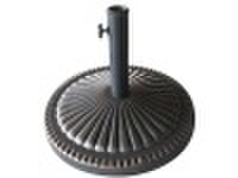 Compound concrete umbrella base