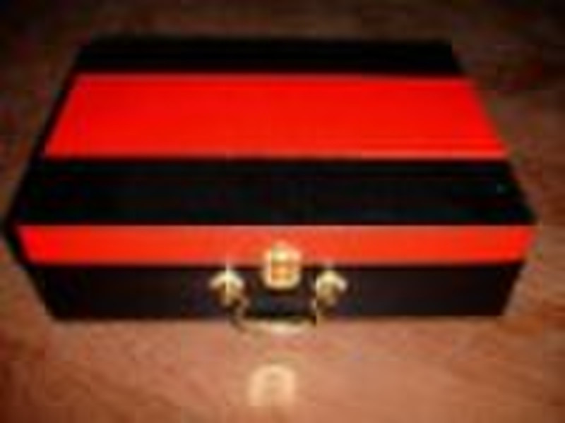 black and red    leather box