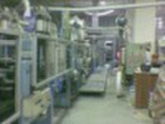 Full-automatic baby diaper machine