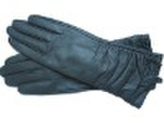 Long leather glove for ladies