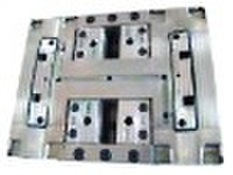 Plastic injection mold
