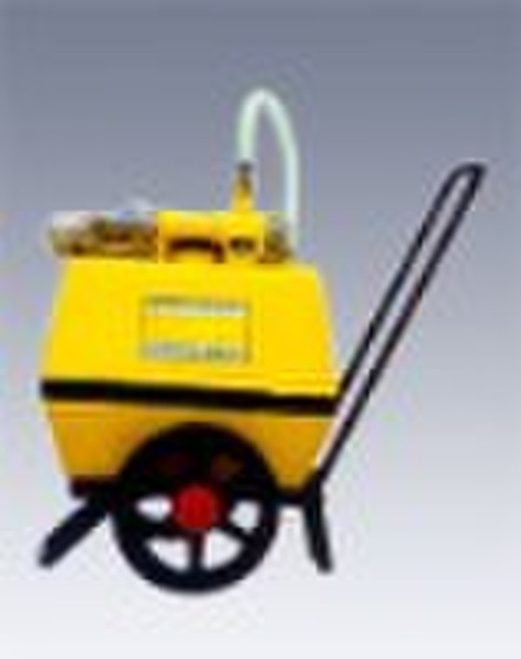 Mobile foam fire extinguishing devices