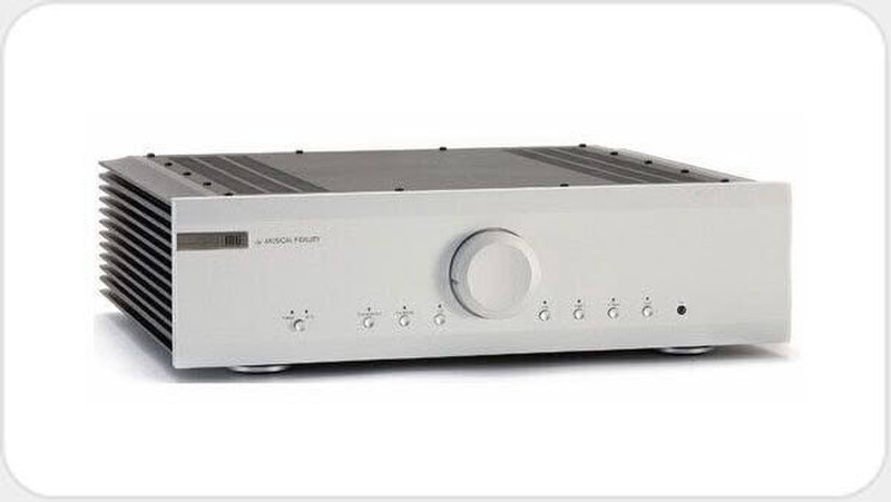 Musical Fidelity M6i silber