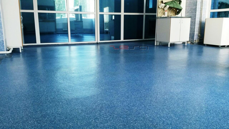 Self-leveling floors