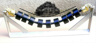 Flexible catenary idler for belt conveyor