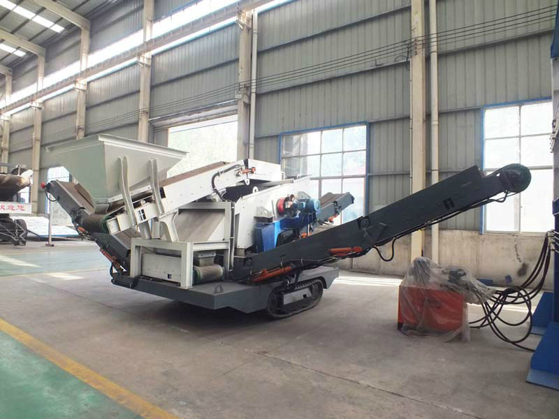 China crawler gravel mobile crushing plant