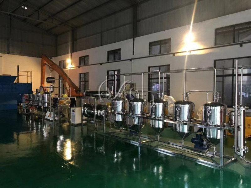 Oil Refining Equipment Turn Crude Oil into Pure Edible Oil