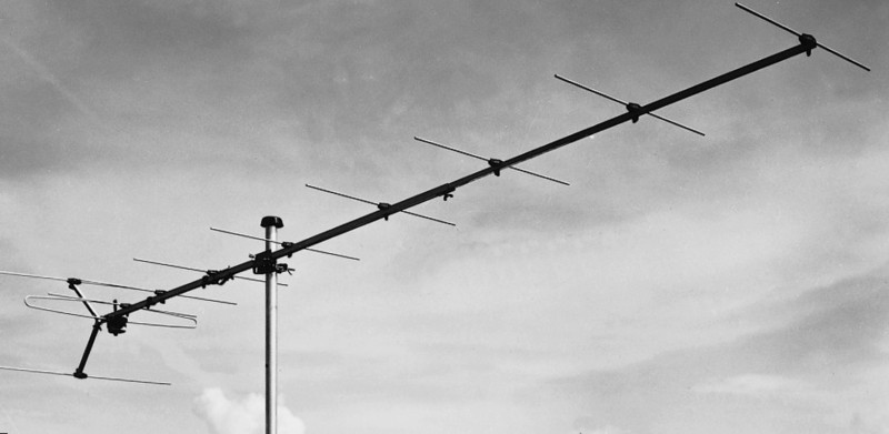 Kathrein AV 12 television antenna