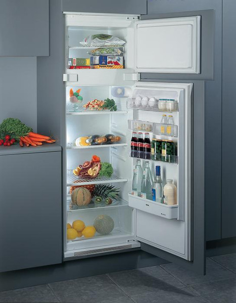 Ignis ARL 778/A/1 Встроенный 192л 49л A Белый холодильник с морозильной камерой