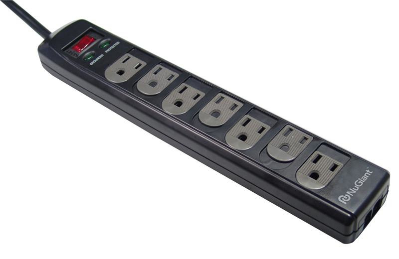 Inland 35001 7AC outlet(s) 120V 1.8m Black surge protector