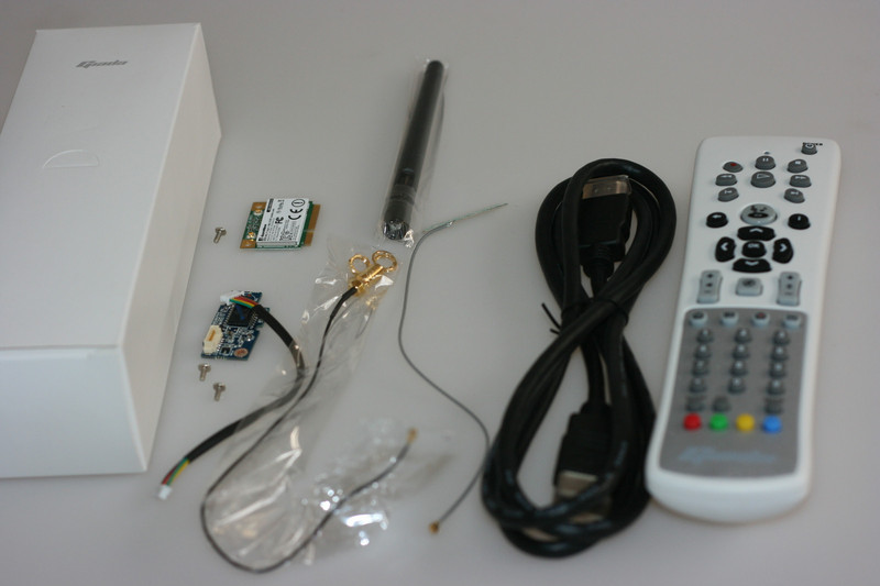 Giada Option Pack A White remote control