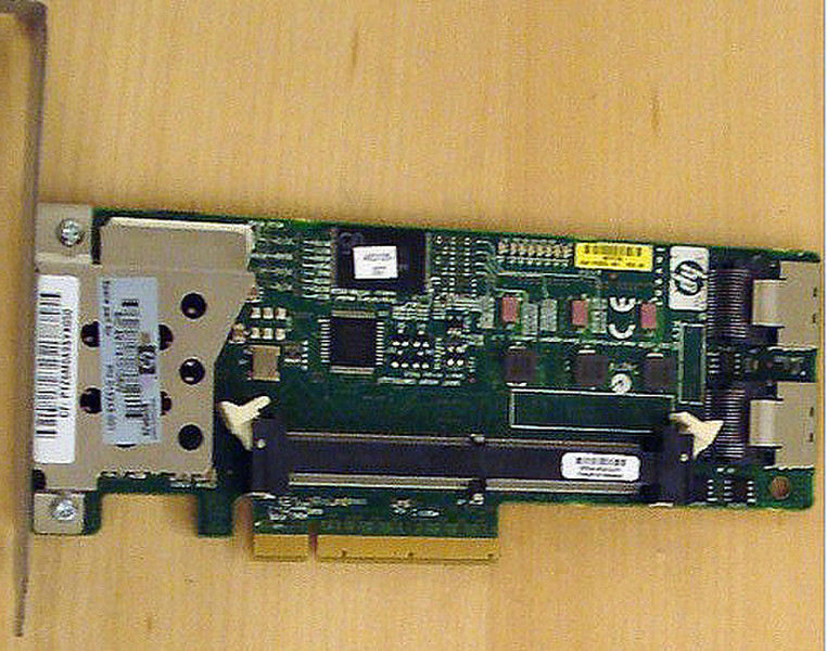 Hewlett Packard Enterprise SmartArray P410/Zero PCI Express x8