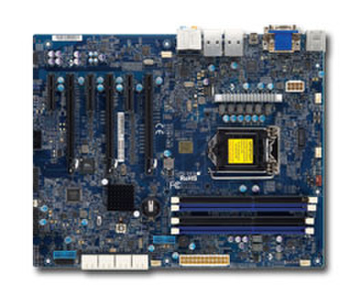 Supermicro X10SAT Intel C226 Socket H3 (LGA 1150) ATX Server-/Workstation-Motherboard