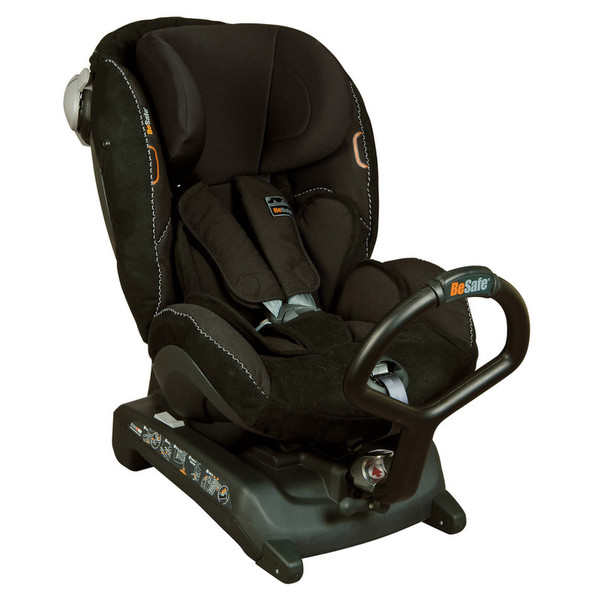 BeSafe iZi Combi X3 ISOfix 0+/1 (0 - 18 kg; 0 - 4 Jahre) Schwarz Autositz für Babys