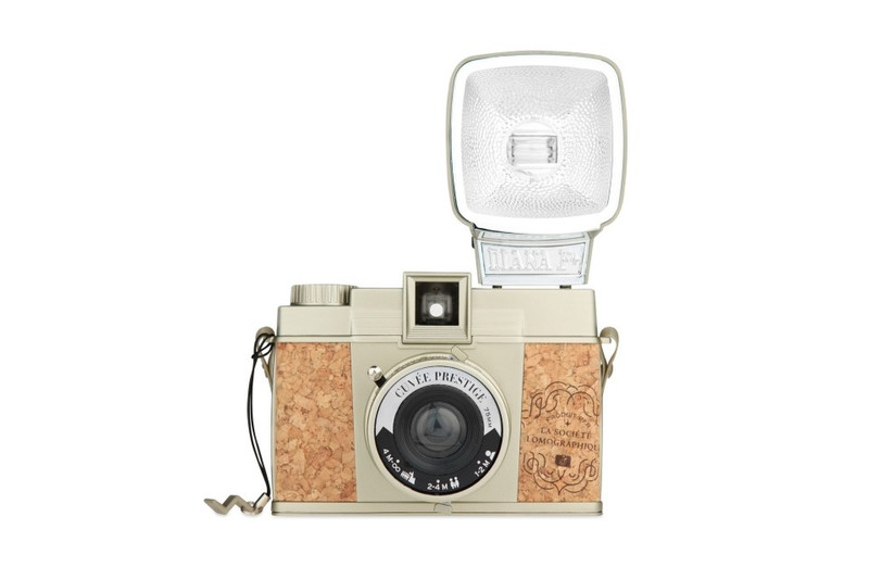 Lomography Diana F+ Compact film camera 120 mm Бежевый, Деревянный