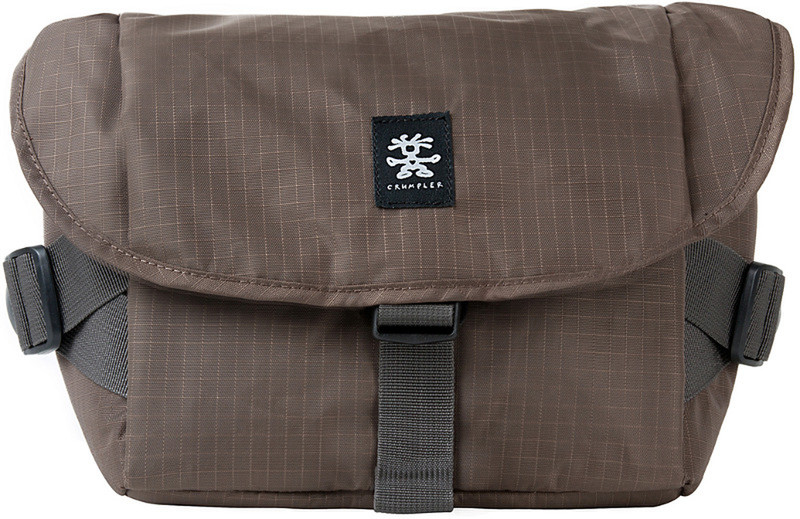 Crumpler Light Delight Hipster Sling 4000