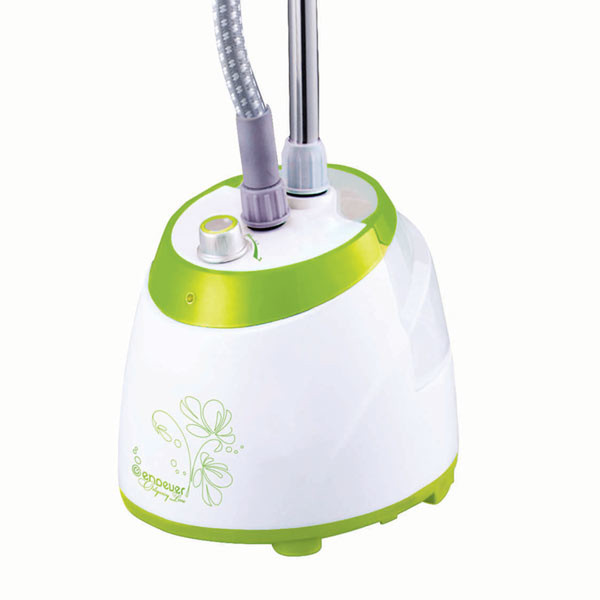 Endever ODYSSEY Q-104 garment steamer