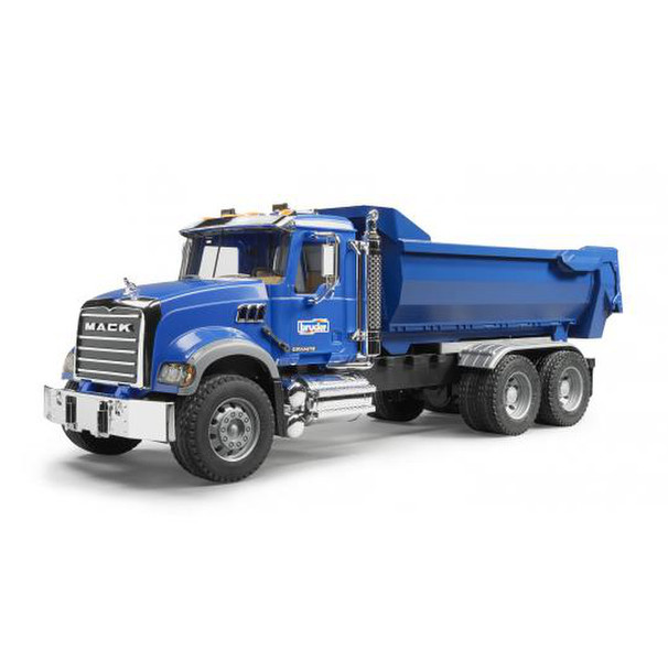 BRUDER MACK Granite Halfpipe dump truck