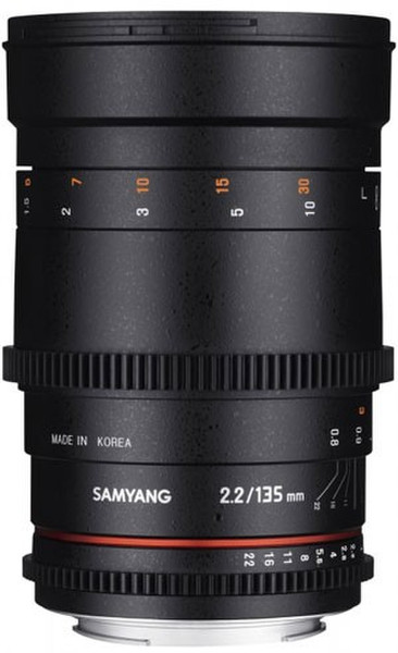 Samyang 135mm T2.2 ED UMC VDSLR SLR Telephoto lens
