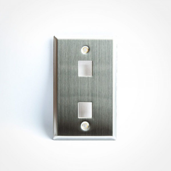 Unirise WP-2PT-SS Stainless steel switch plate/outlet cover