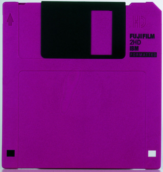 Fujifilm 3.5" 1.44MB HD Red 10pk