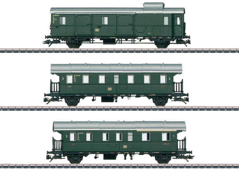 Märklin Set with 3 Standard Design Passenger Cars