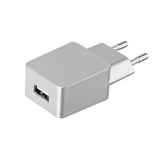 eSTUFF USB 230V Innenraum Silber
