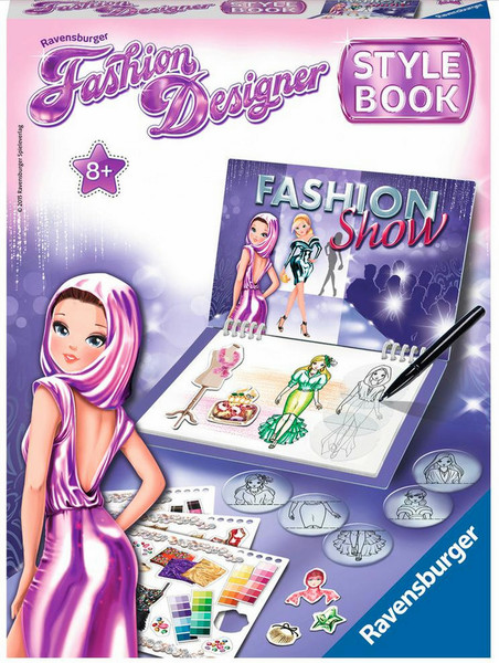 Ravensburger Fashion Designer Stylebook Fashion Show