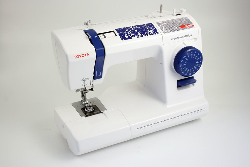 Toyota JEANS 17C sewing machine